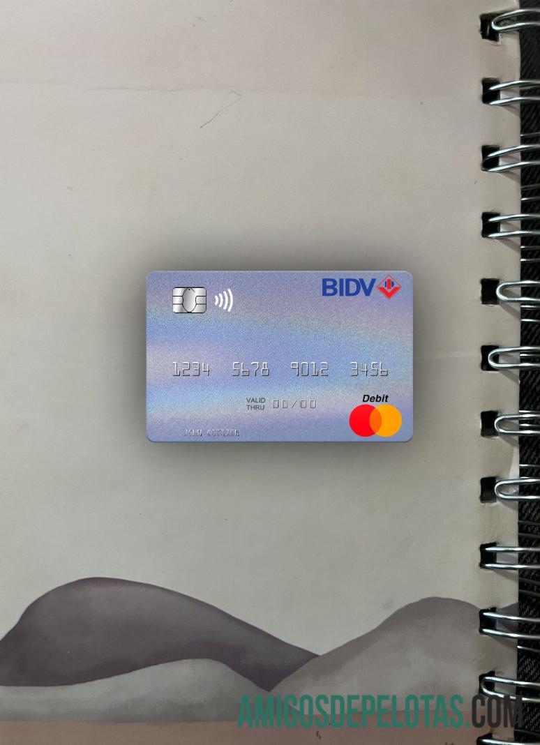 Frente Vietnam BIDV Mastercard Photolook exemplo